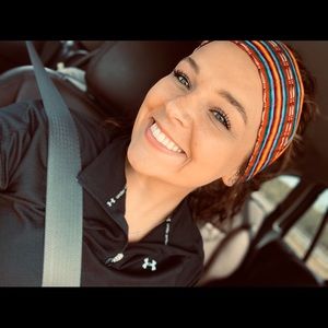 Meet your Posher, Makenzie